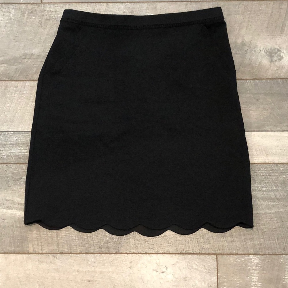 Skies Are Blue Berenice Scallop Hem Skirt